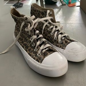 Canvas cheetah print sneakers